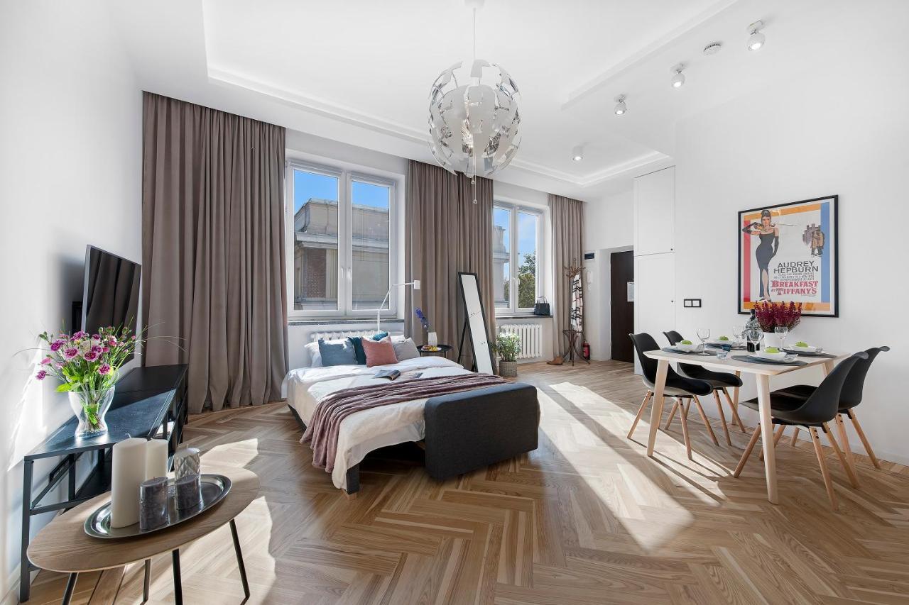 Marszalkowska Center Serviced Apartments ワルシャワ エクステリア 写真
