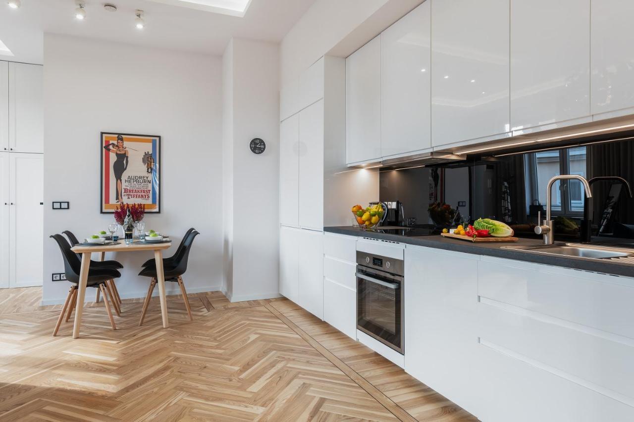 Marszalkowska Center Serviced Apartments ワルシャワ エクステリア 写真